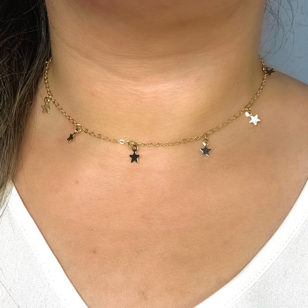 Dangling Star Necklace